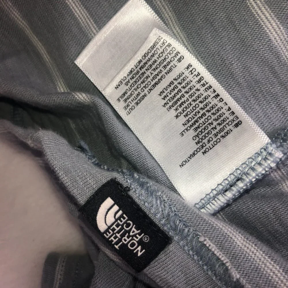 The North Face T-shirt Gray White Stripes Women's M/M‎ - Picture 10 of 14